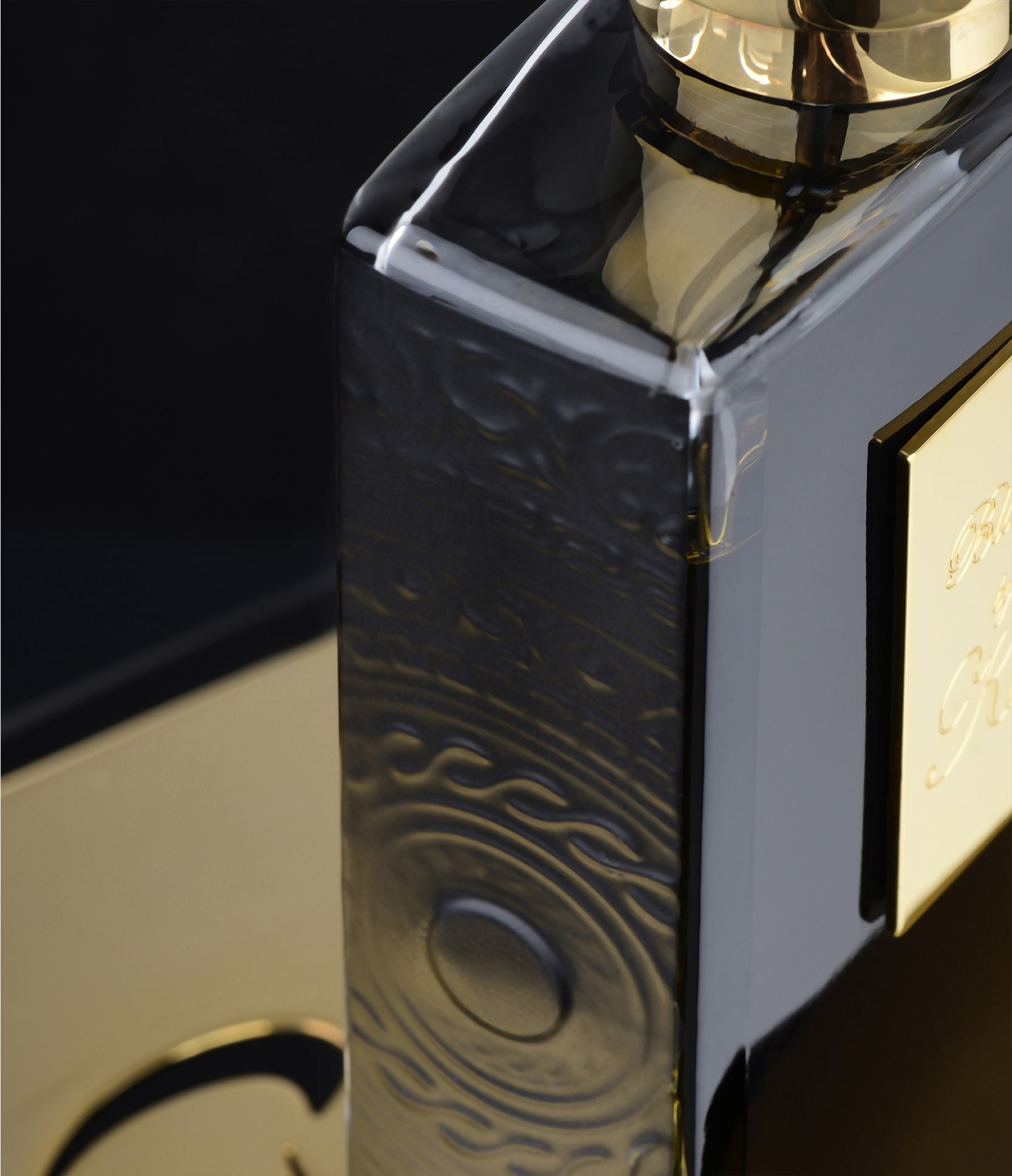 Black Oud Arabian Nights Kilian